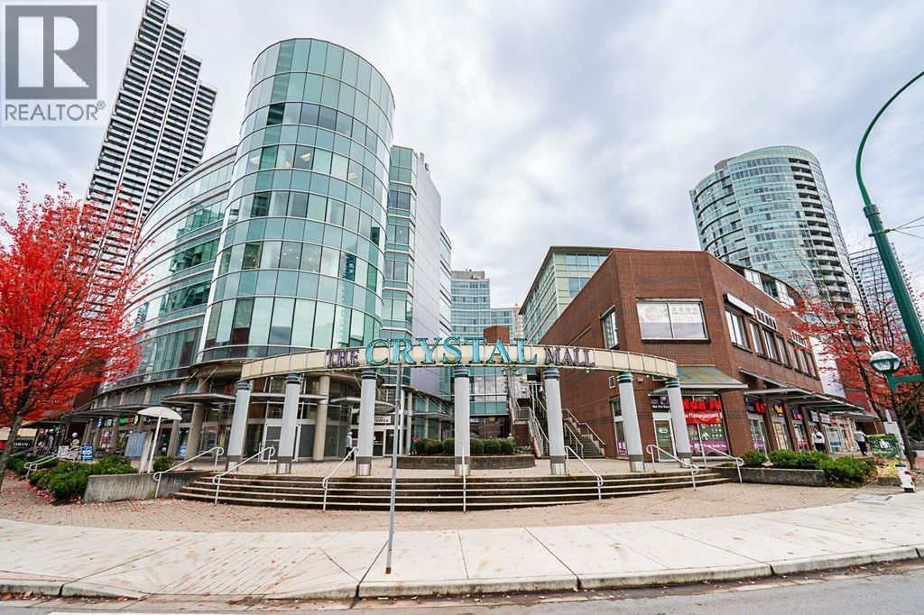 613 & 615 4538 Kingsway, Burnaby