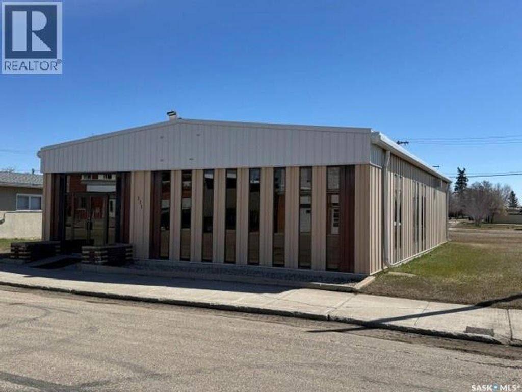 111 Main Street, Semans