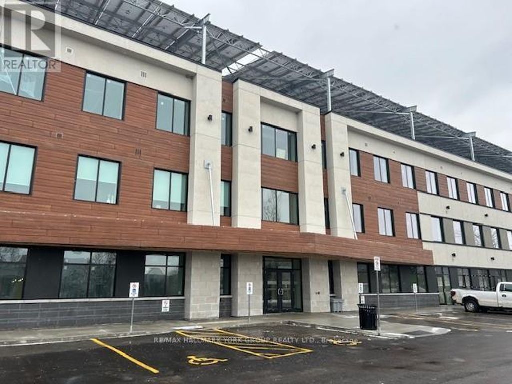 205 - 35 Sunday Drive, Aurora (bayview Southeast)