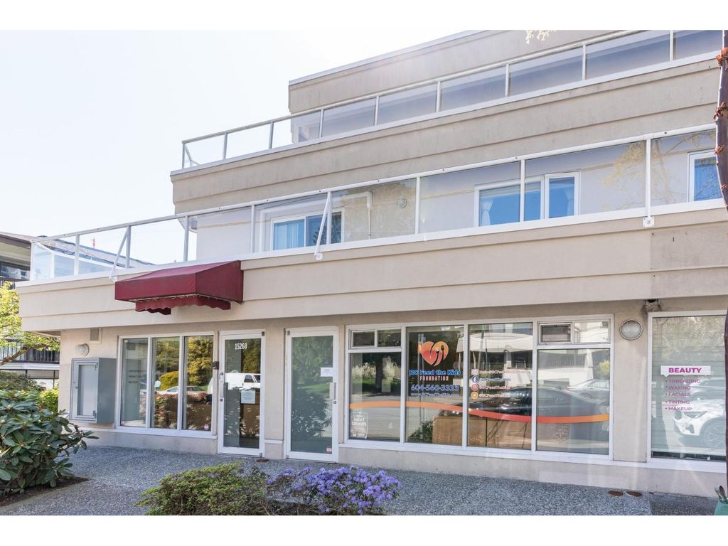 15258-15260 Thrift Avenue, White Rock