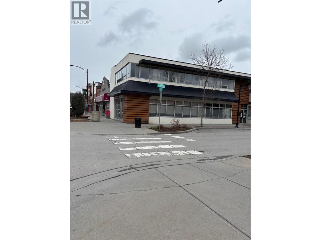 1001 Baker Street, Cranbrook