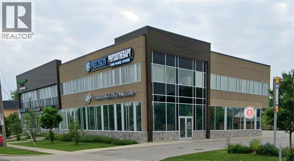 68 Centennial Parkway, Stoney Creek