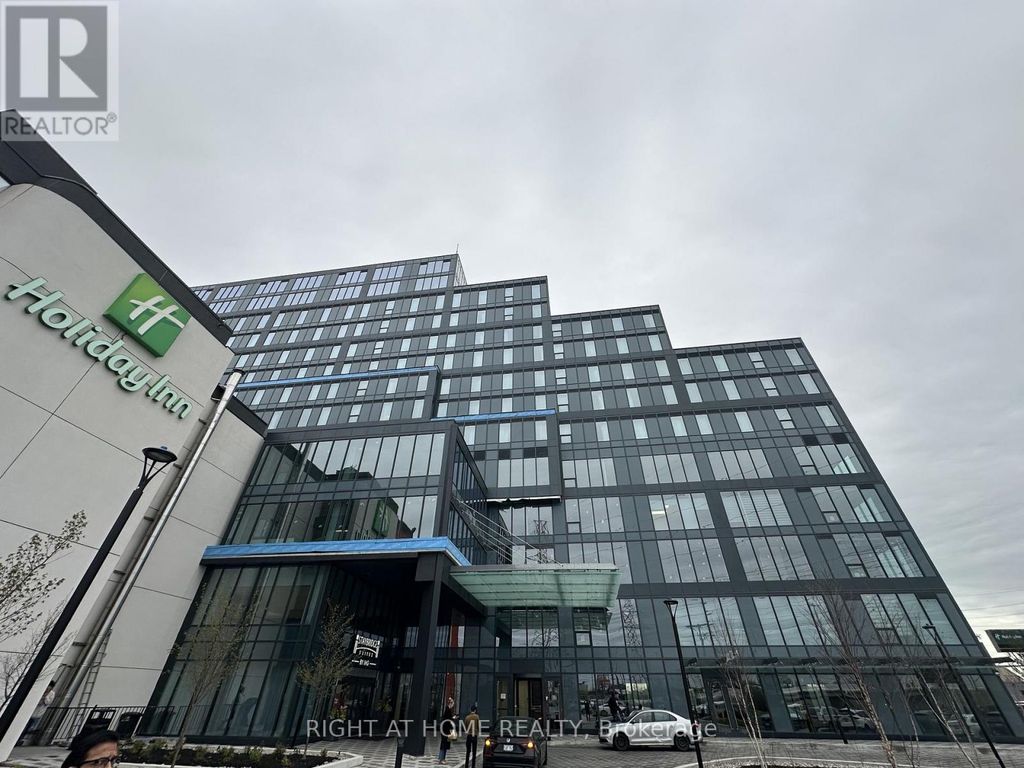 123 - 600 Dixon Road, Toronto (west Humber-Clairville)