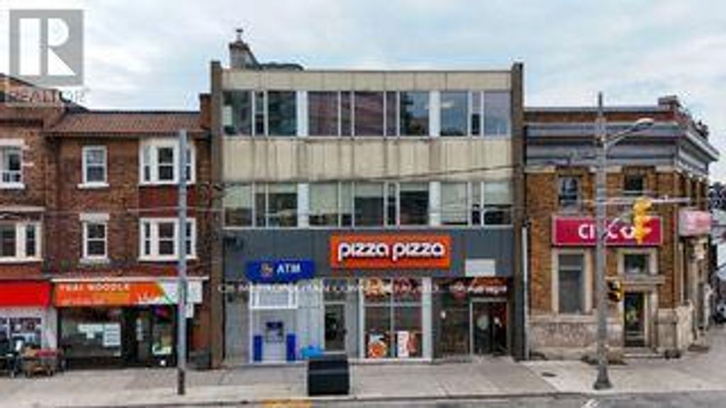 Upper - 64 Vaughan Road, Toronto (humewood-Cedarvale)