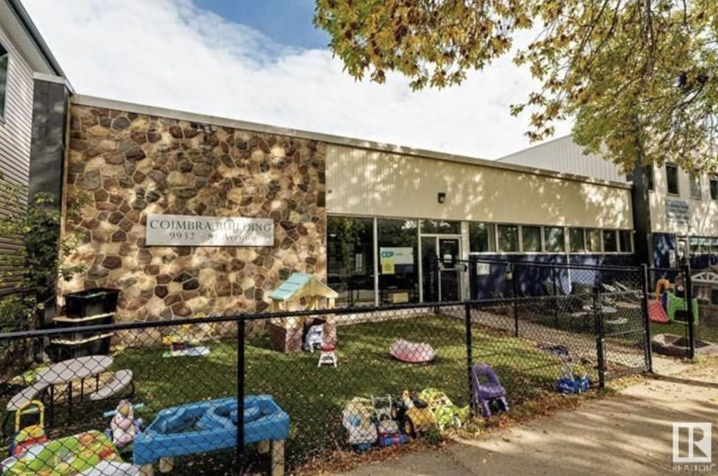 9938 81 Av Nw, Edmonton