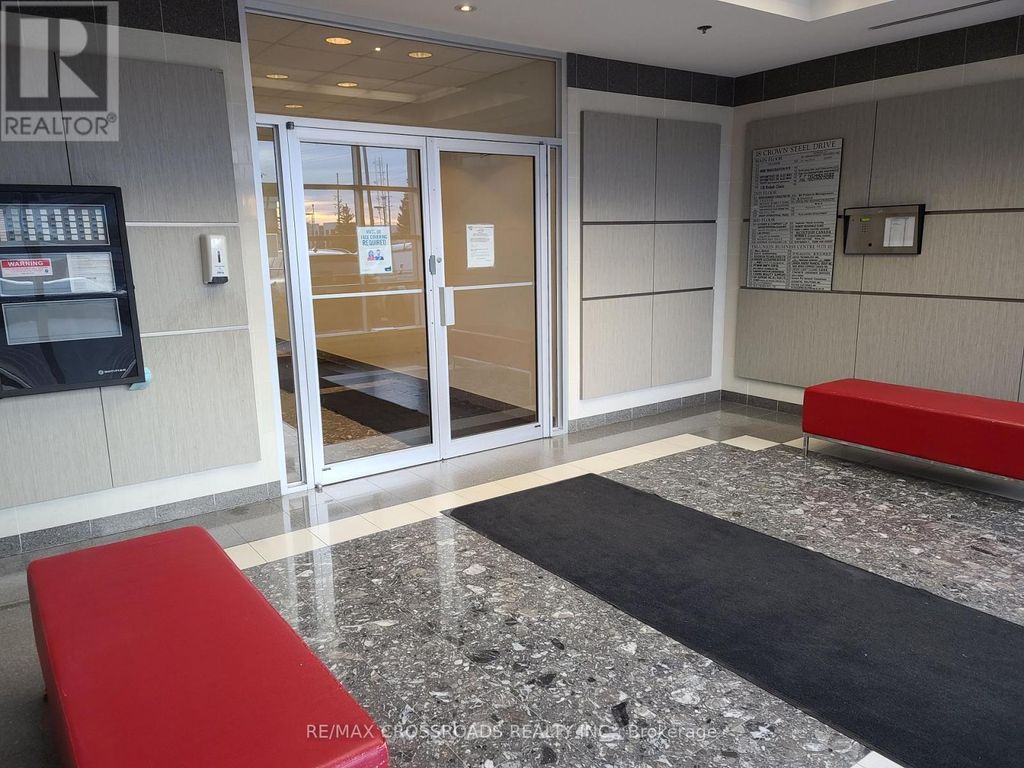 102 -section 1 - 18 Crown Steel Drive, Markham (milliken Mills West)