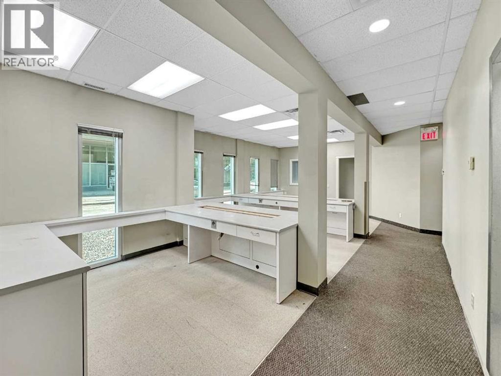902 9th Avenue Sw, Calgary
