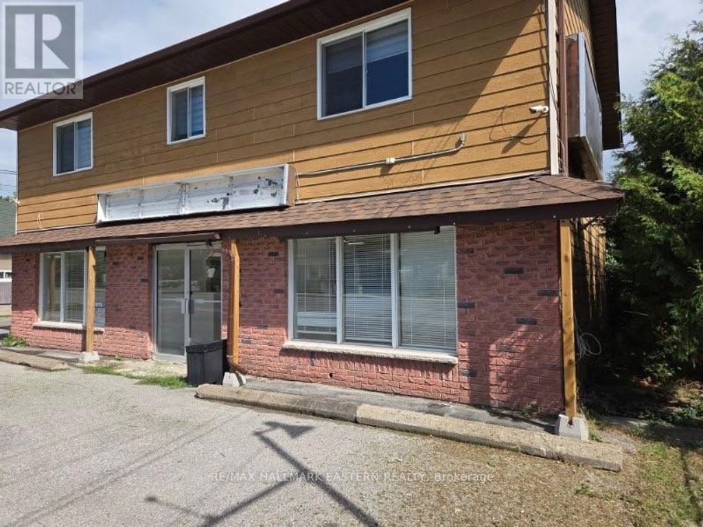 67 Main Street, Kawartha Lakes (bobcaygeon)