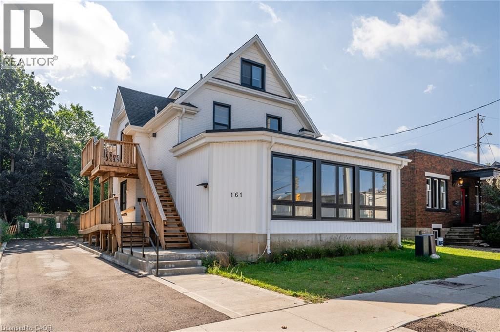 161 Victoria Street S, Kitchener