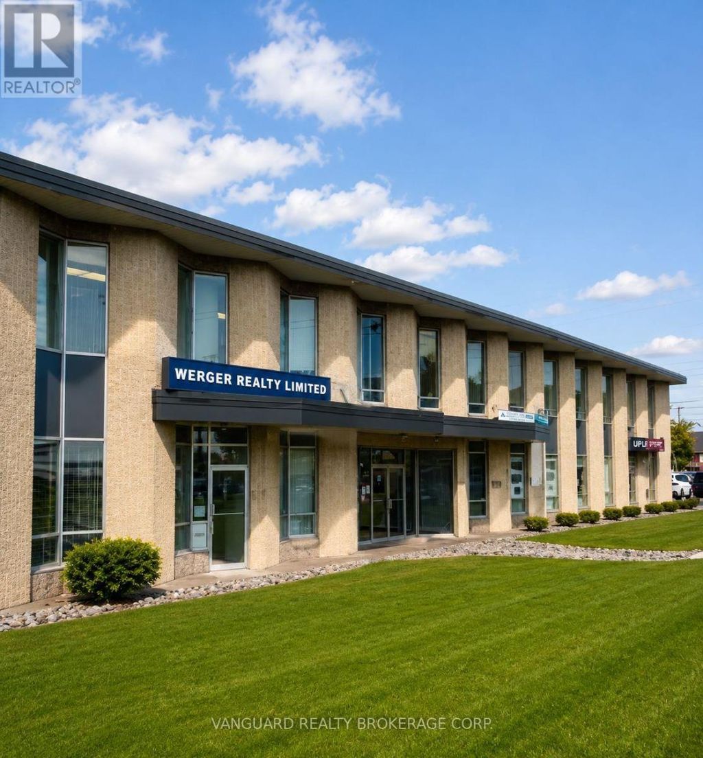 218 - 61 Alness Street, Toronto (york University Heights)