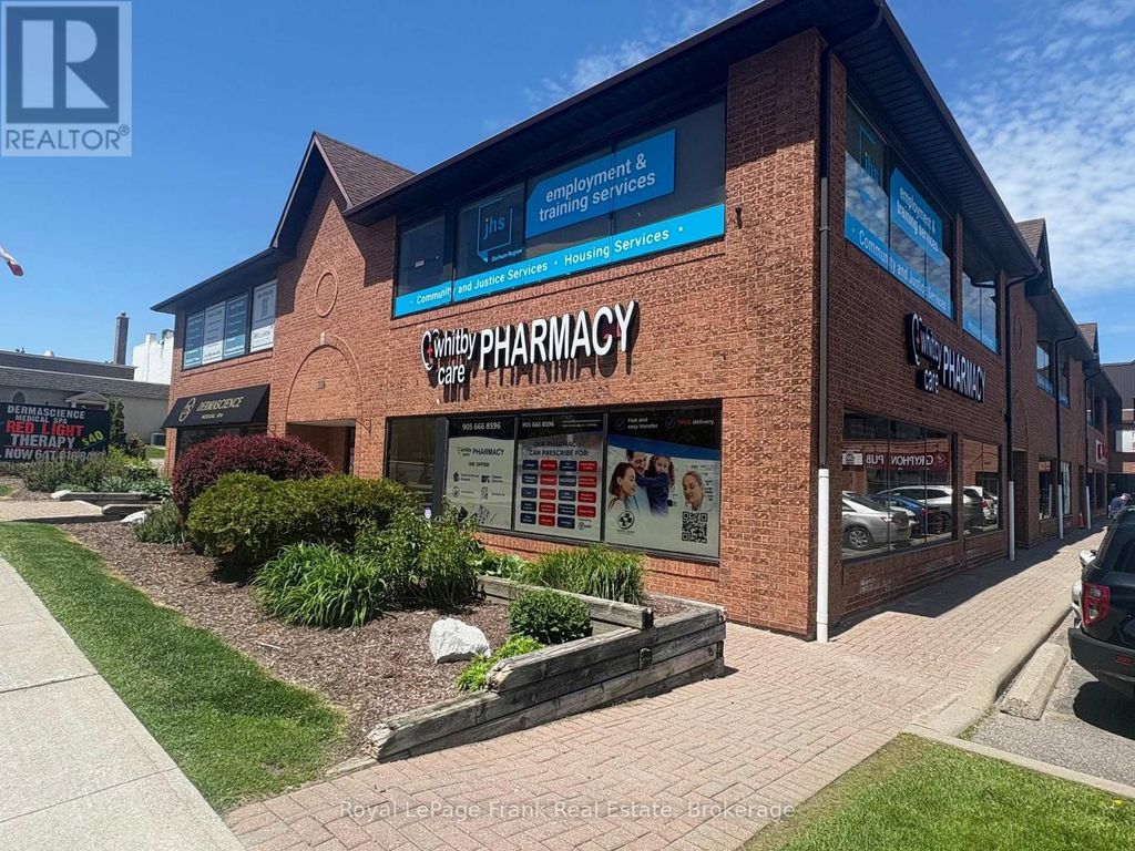 206 - 114 Dundas Street E, Whitby (downtown Whitby)