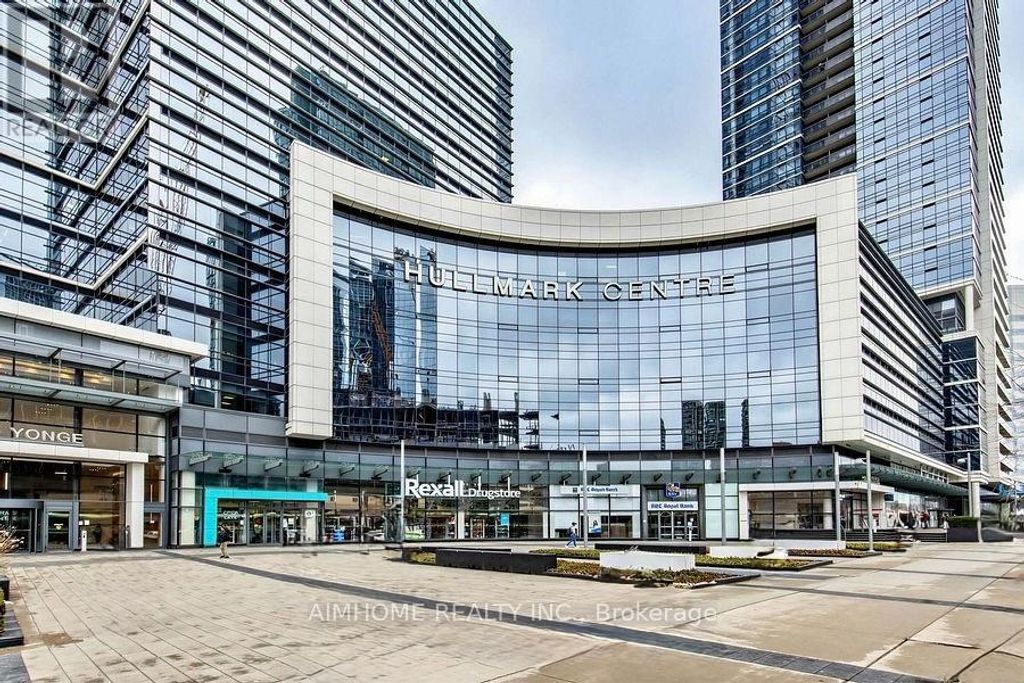 705/704 - 4789 Yonge Street, Toronto (willowdale East)