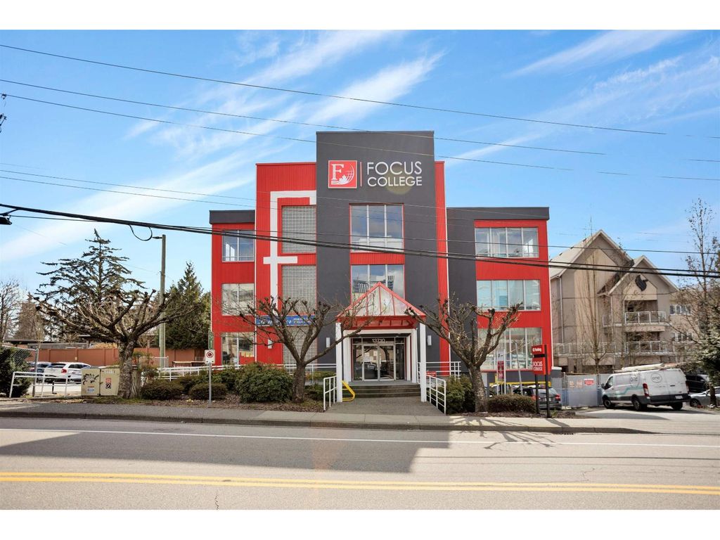 114 13710 94a Avenue, Surrey