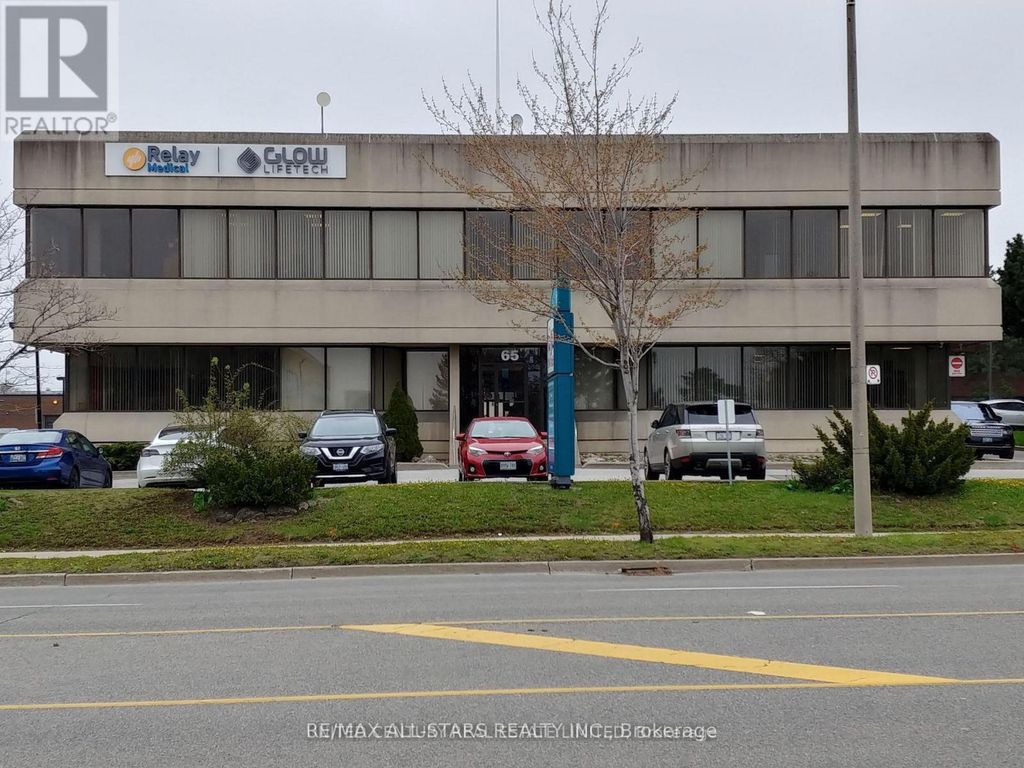 101 - 65 International Boulevard, Toronto (west Humber-Clairville)