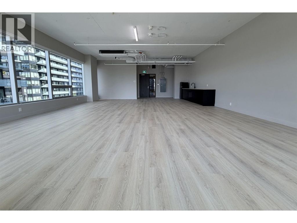 540 5599 No 3 Road, Richmond