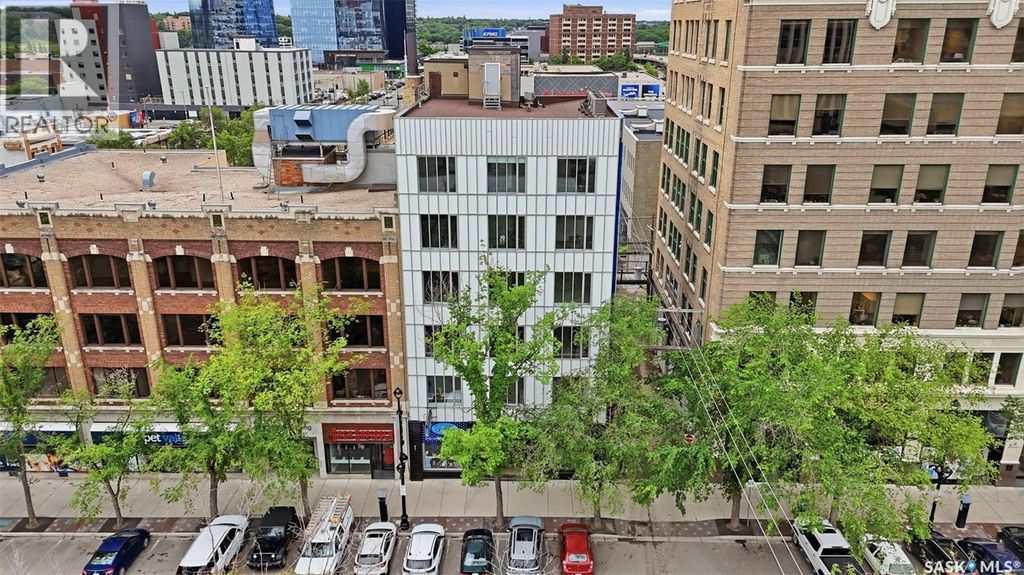 129 21st Street E, Saskatoon