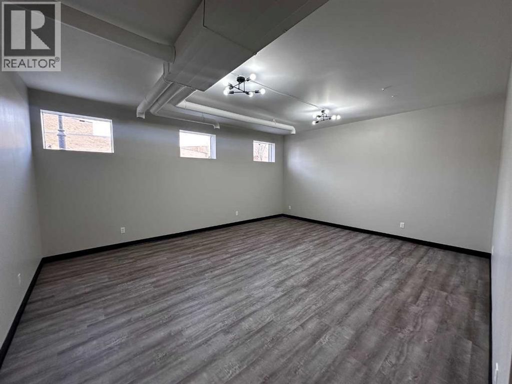 Suites B & C, 4923 50 Street, Innisfail