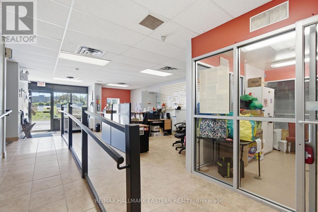 385 Lansdowne Street E, Peterborough (ashburnham Ward 4)