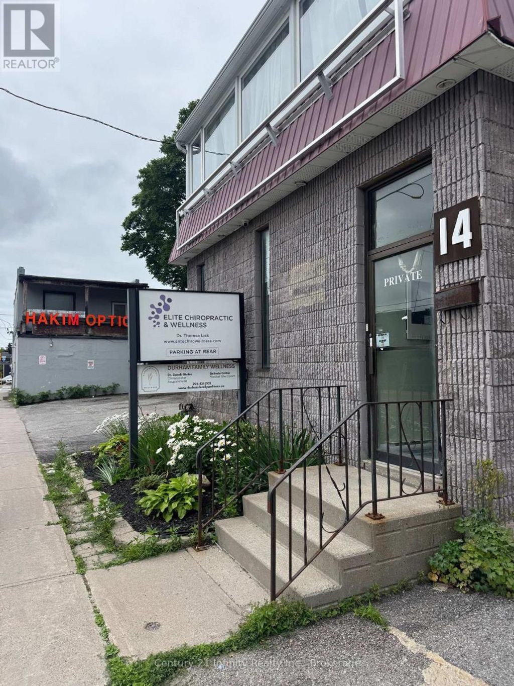 14 Ritson Road N, Oshawa (o'neill)