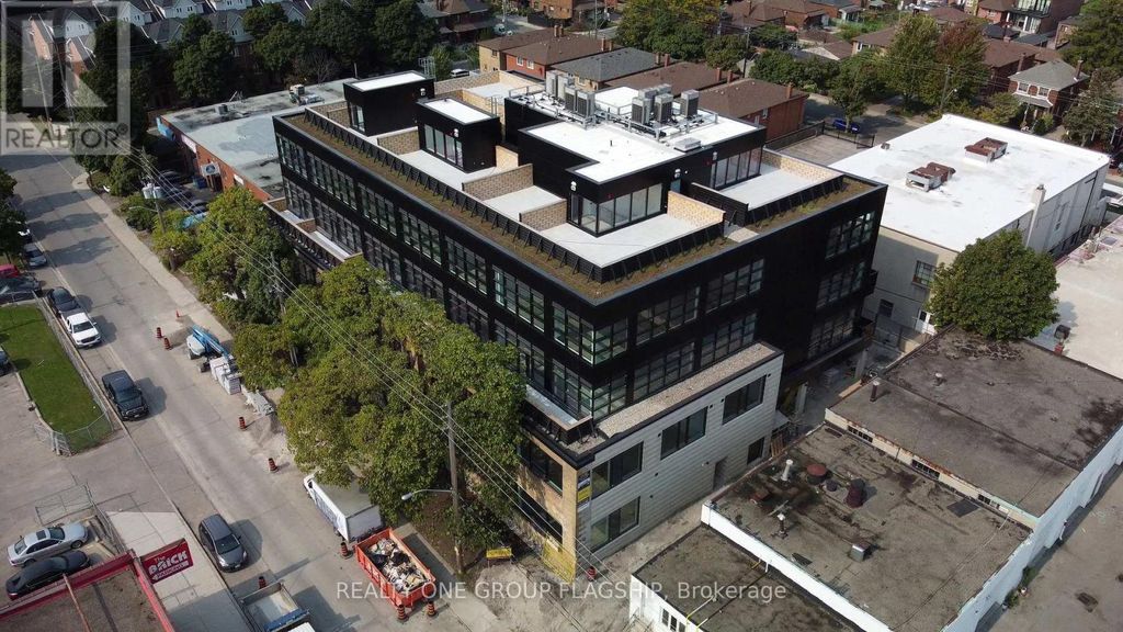 309 - 300 Geary Avenue, Toronto (dovercourt-Wallace Emerson-Junction)