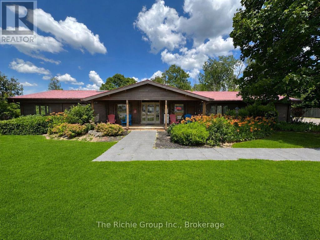Unit 2 - 933009 Airport Road, Mono