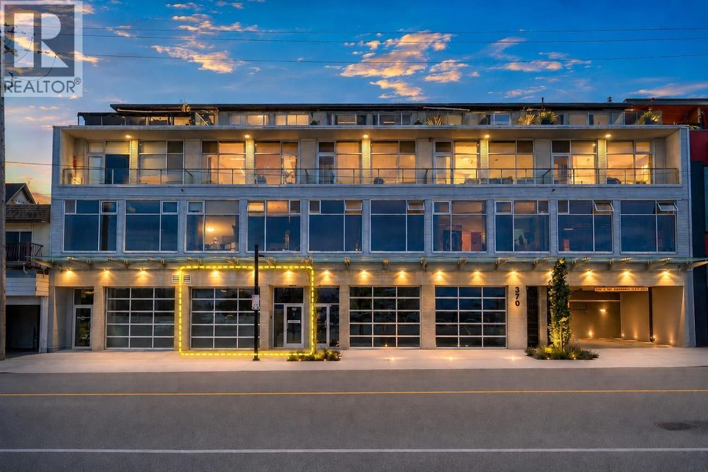 102 370 E Espalande Avenue, North Vancouver