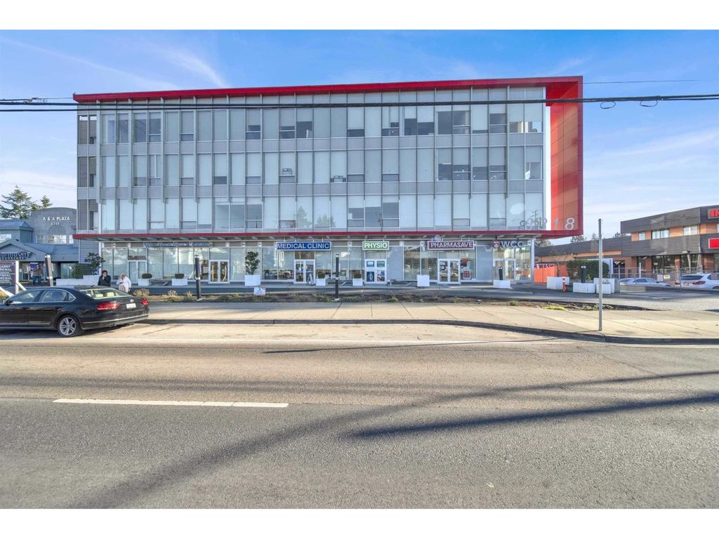 402 8318 120 Street, Surrey