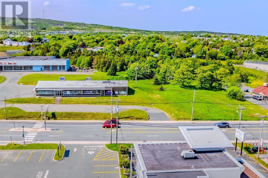 680-686 Topsail Road, St. John's