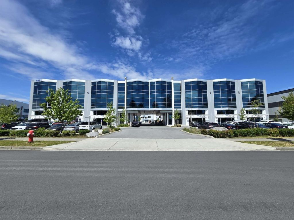 315 15315 66 Avenue, Surrey