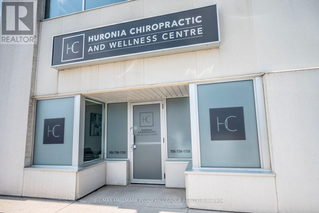 13a - 353 Saunders Road, Barrie (400 East)