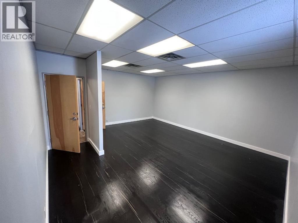 4902 4 Avenue, Edson