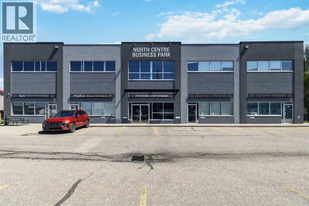 221, 2770 3 Avenue Ne, Calgary