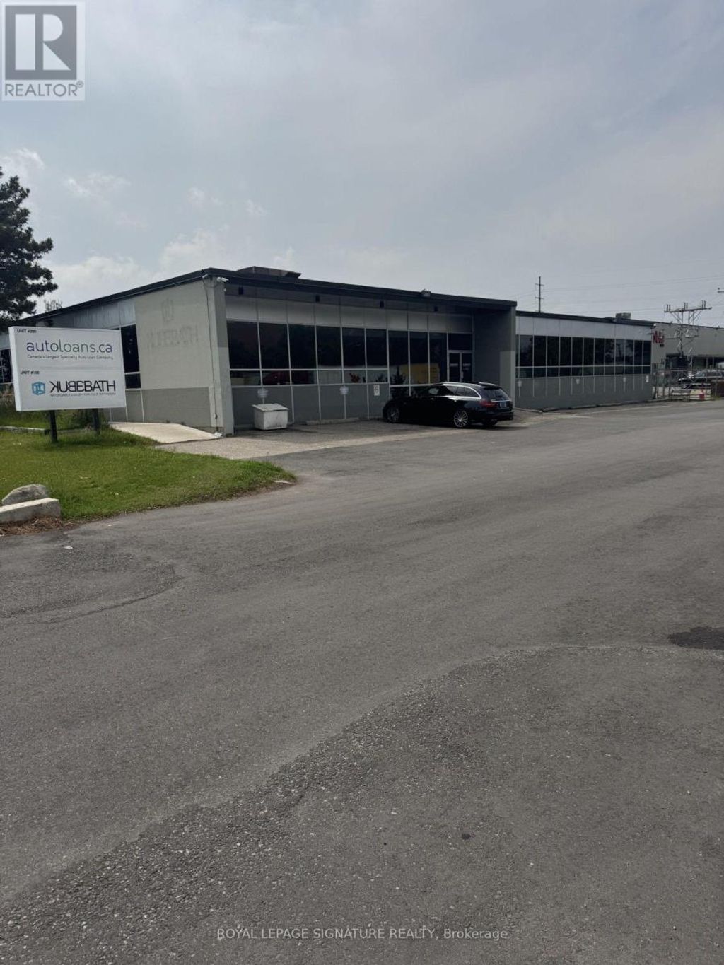 500a - 80 Jutland Road, Toronto (islington-City Centre West)
