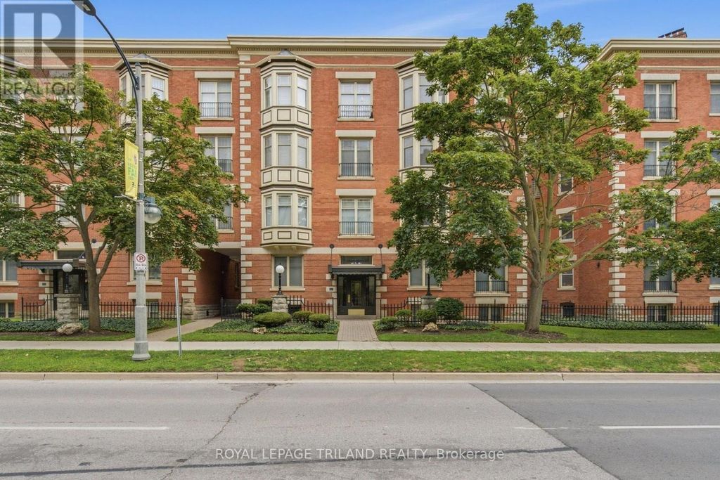 105b - 460 Wellington Street, London East (east F)