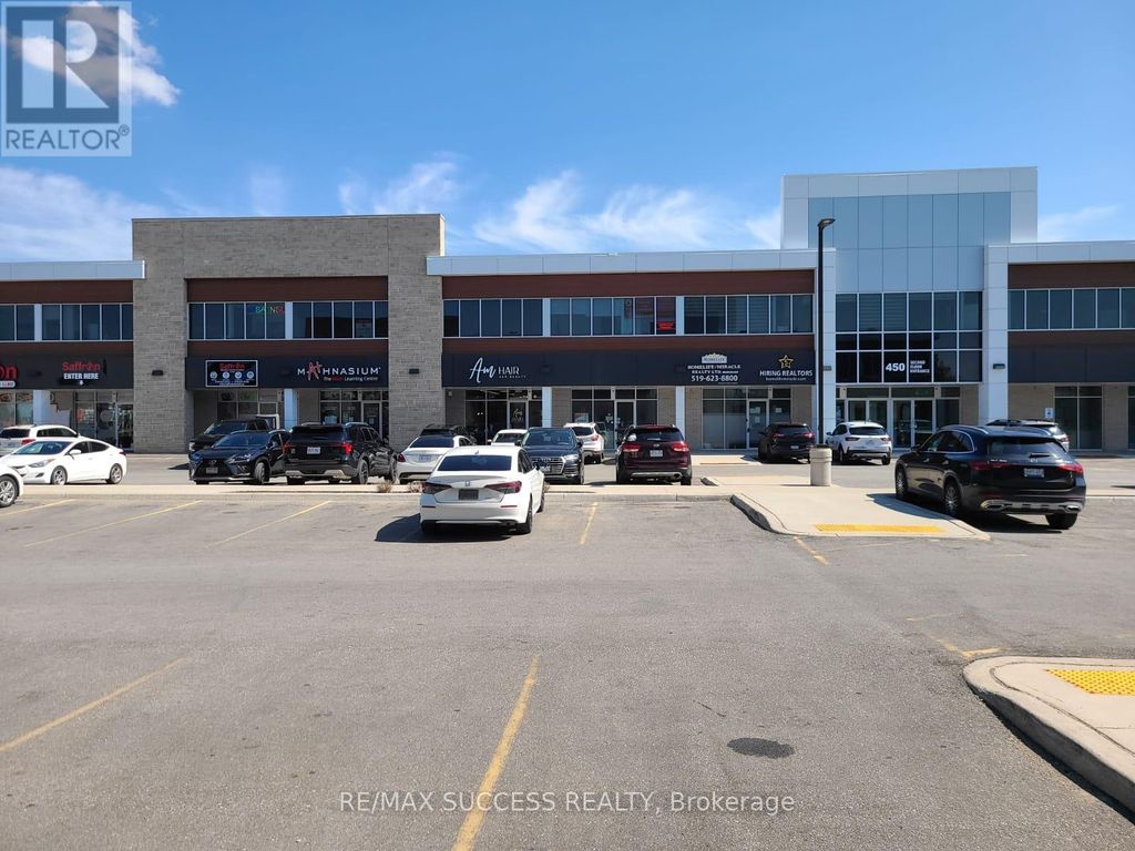 G203 - 450 Hespeler Road, Cambridge