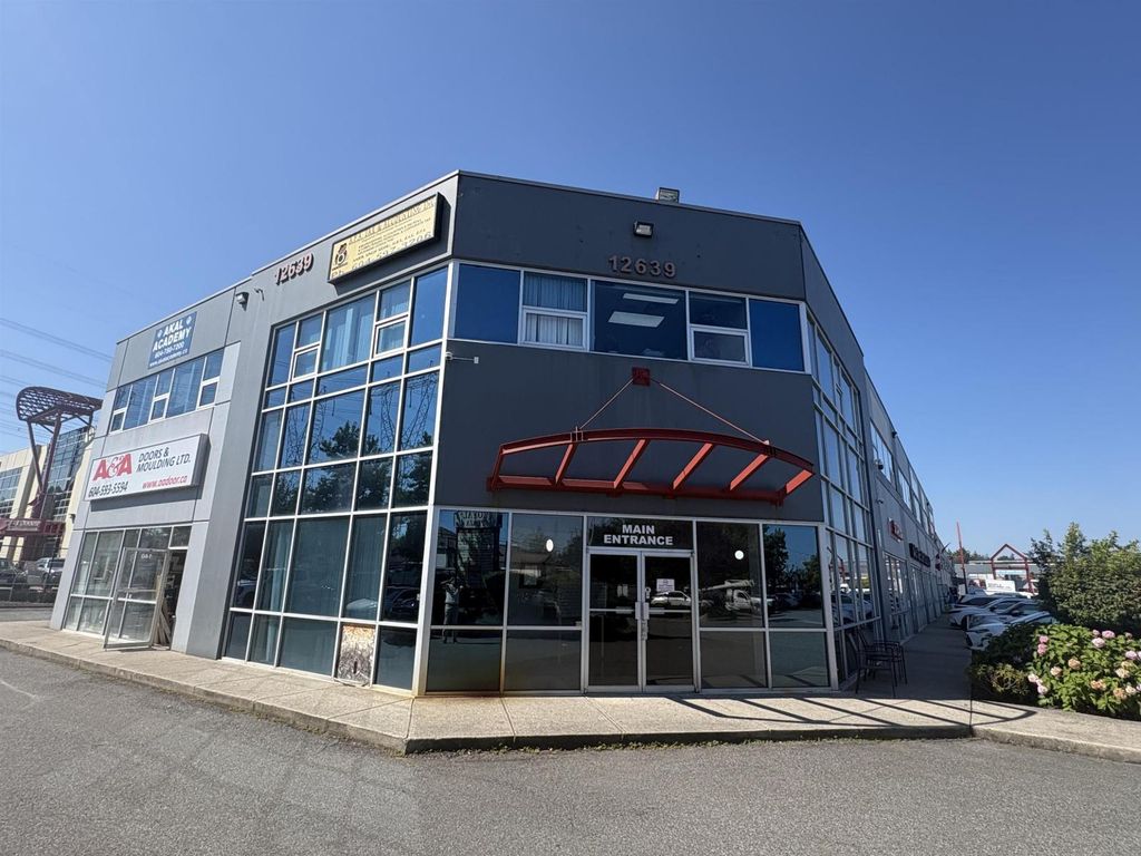 211&212 12639 80 Avenue, Surrey