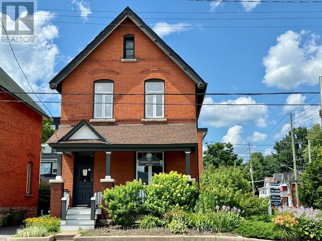 4 - 317 Catherine Street, Ottawa