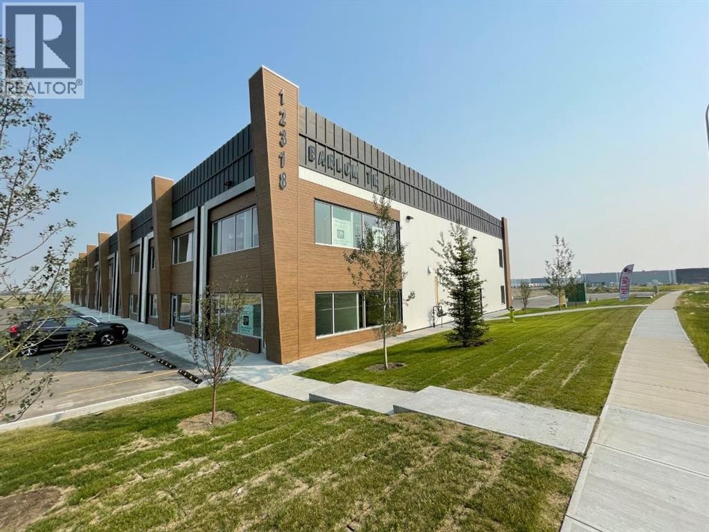 105, 12318 Barlow Trail Ne, Calgary