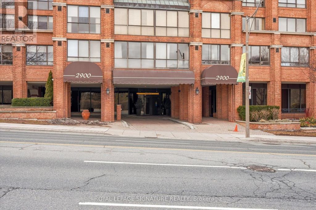 101 - 2900 Yonge Street, Toronto (lawrence Park South)