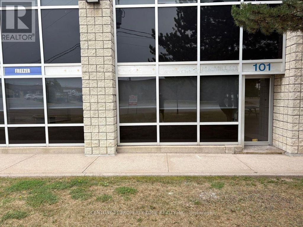 101 - 86 Guided Court, Toronto (west Humber-Clairville)