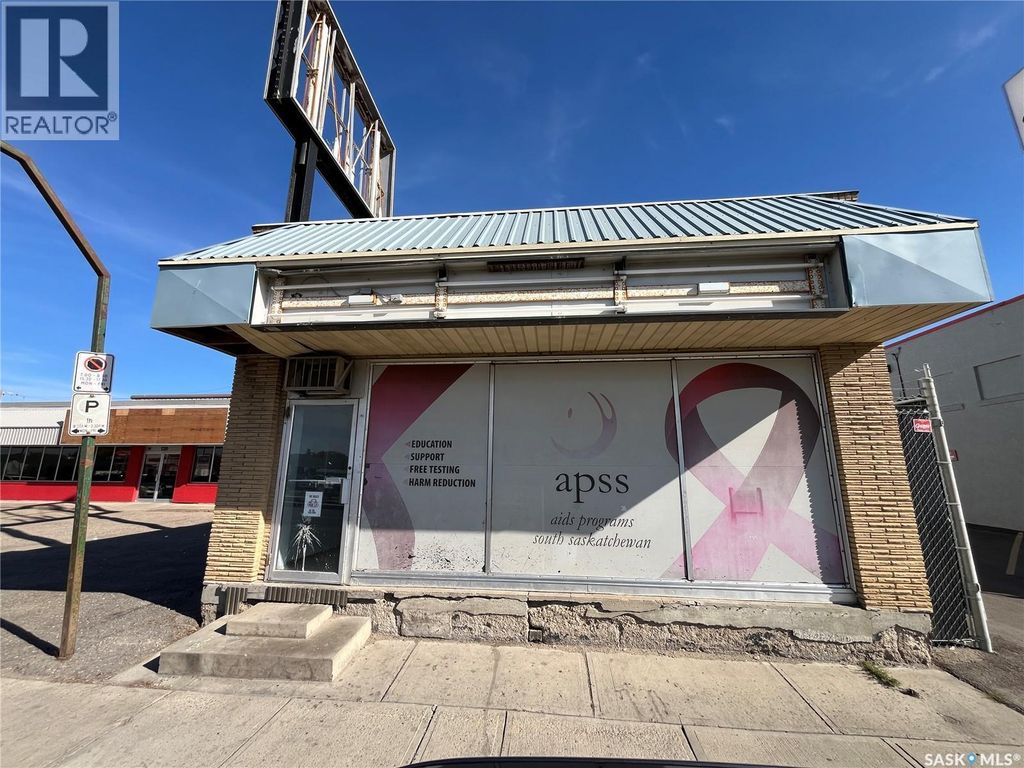 1325 Albert Street, Regina