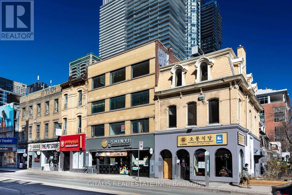 200 - 639 Yonge Street, Toronto (church-Yonge Corridor)