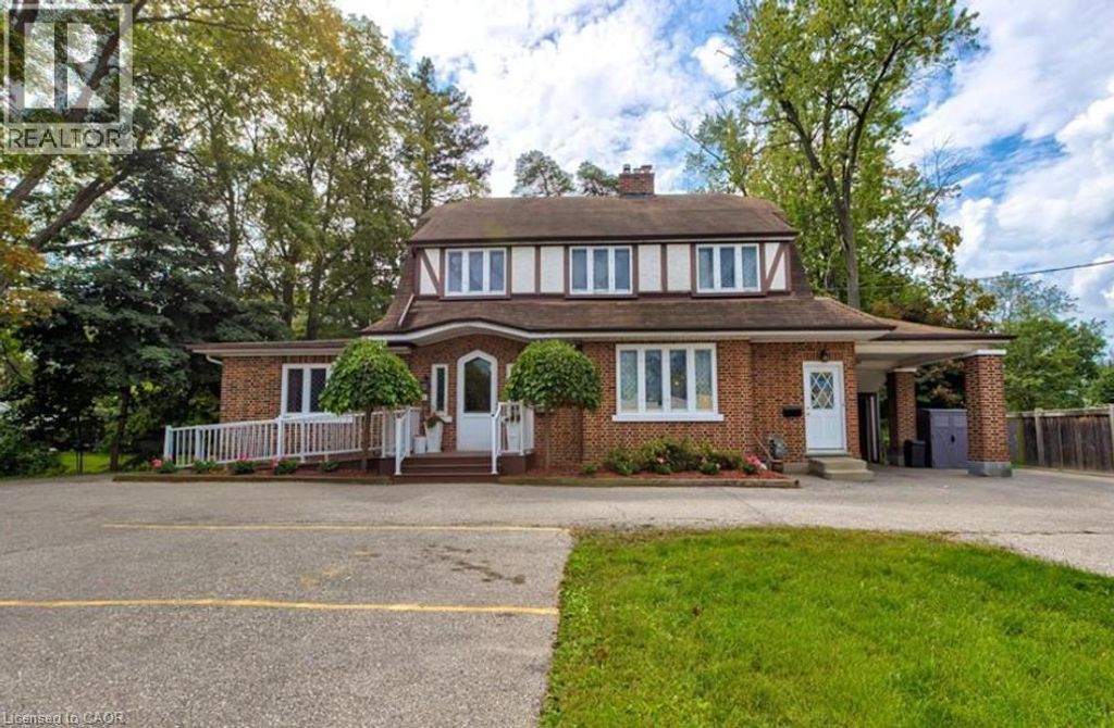 1558 King Street E Unit# Main Level, Cambridge