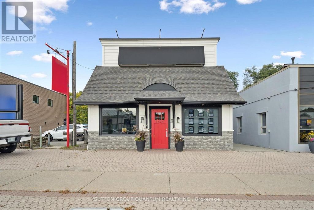 1673 Lakeshore Road W, Mississauga (clarkson)
