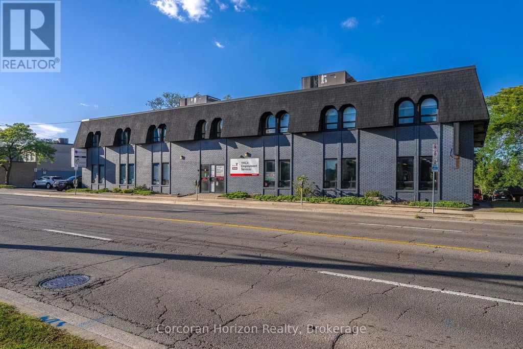 B2 - 1955 King Street E, Hamilton (bartonville)