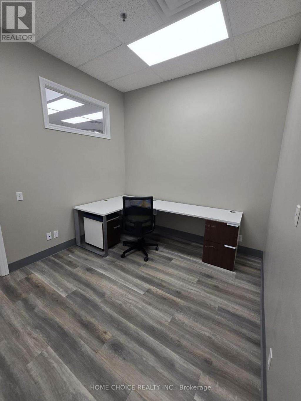 4 - 229 Mapleview Drive E, Barrie (400 East)