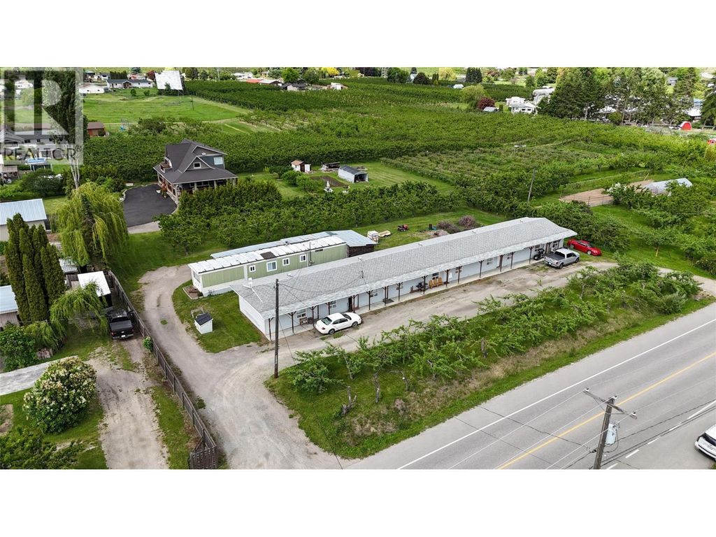 3318 Erickson Road, Erickson