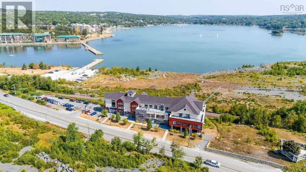 827 Bedford Highway, Bedford