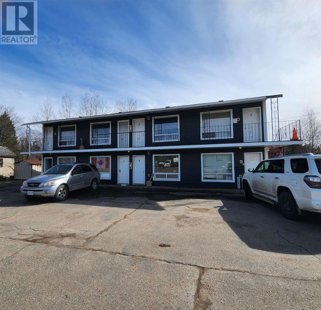 859 Trunk Rd, Sault Ste. Marie