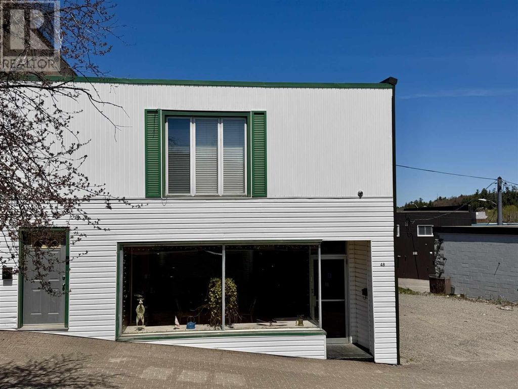 48 Ontario Ave, Elliot Lake